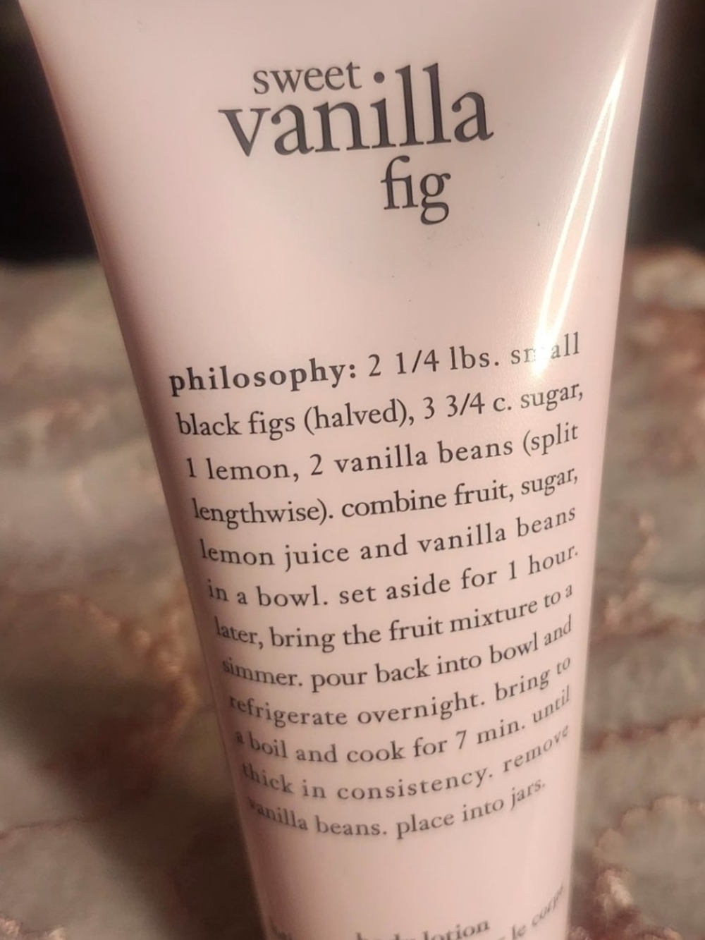 Philosophy Sweet Vanilla Fig Hydrating Lotion — Light Pink